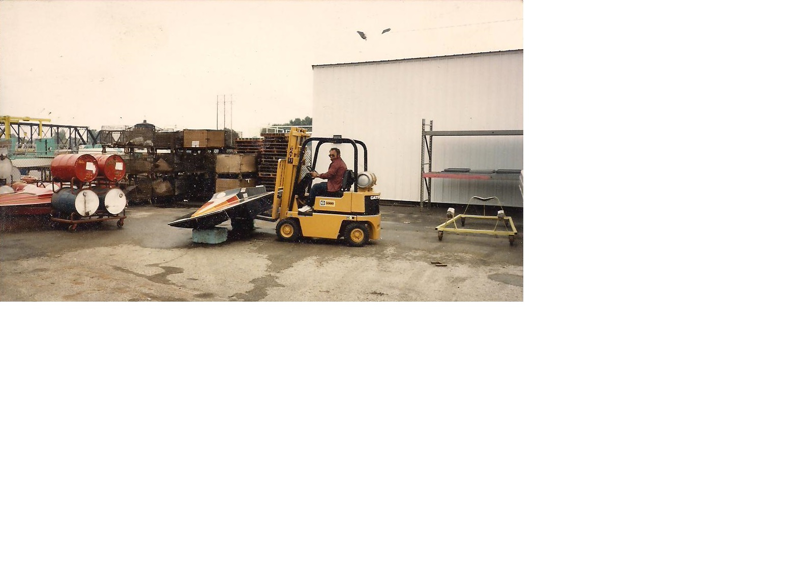 Click image for larger version

Name:	SST-25 tunnel boat.jpg
Views:	319
Size:	210.7 KB
ID:	468183